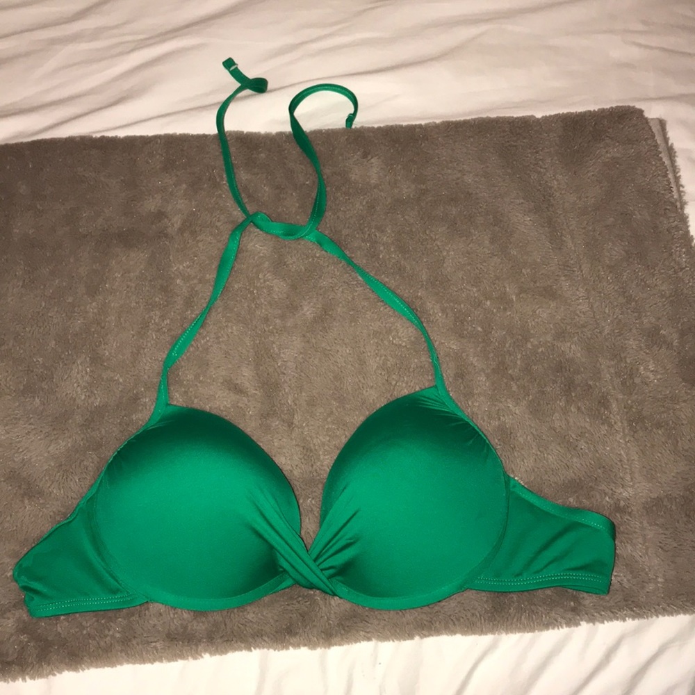 Bikini top